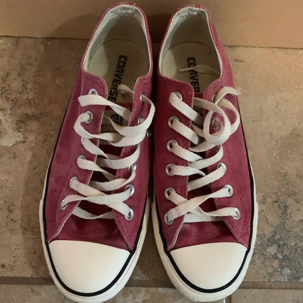 Pink Converse, preowned - Picture 2 of 7